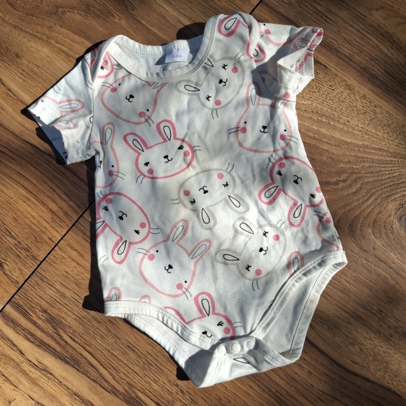 Other - 🍀3/15 Adorable Bunny Print Kids One Piece